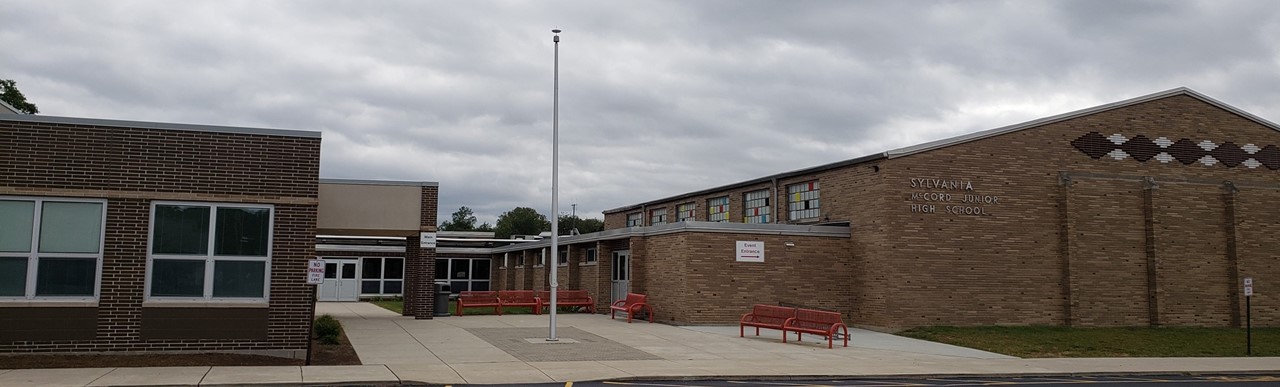 McCord Junior High School exterior image